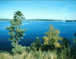 Красный камень Красный камень